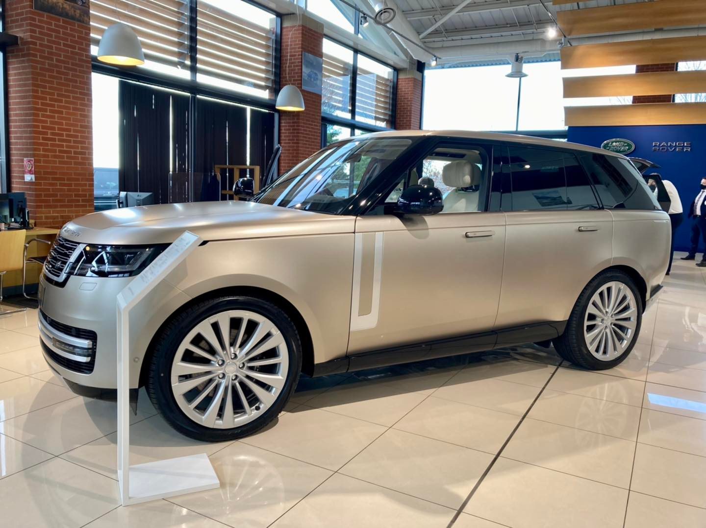 The new Range Rover is now... - Lloyd Land Rover Ripon | Facebook