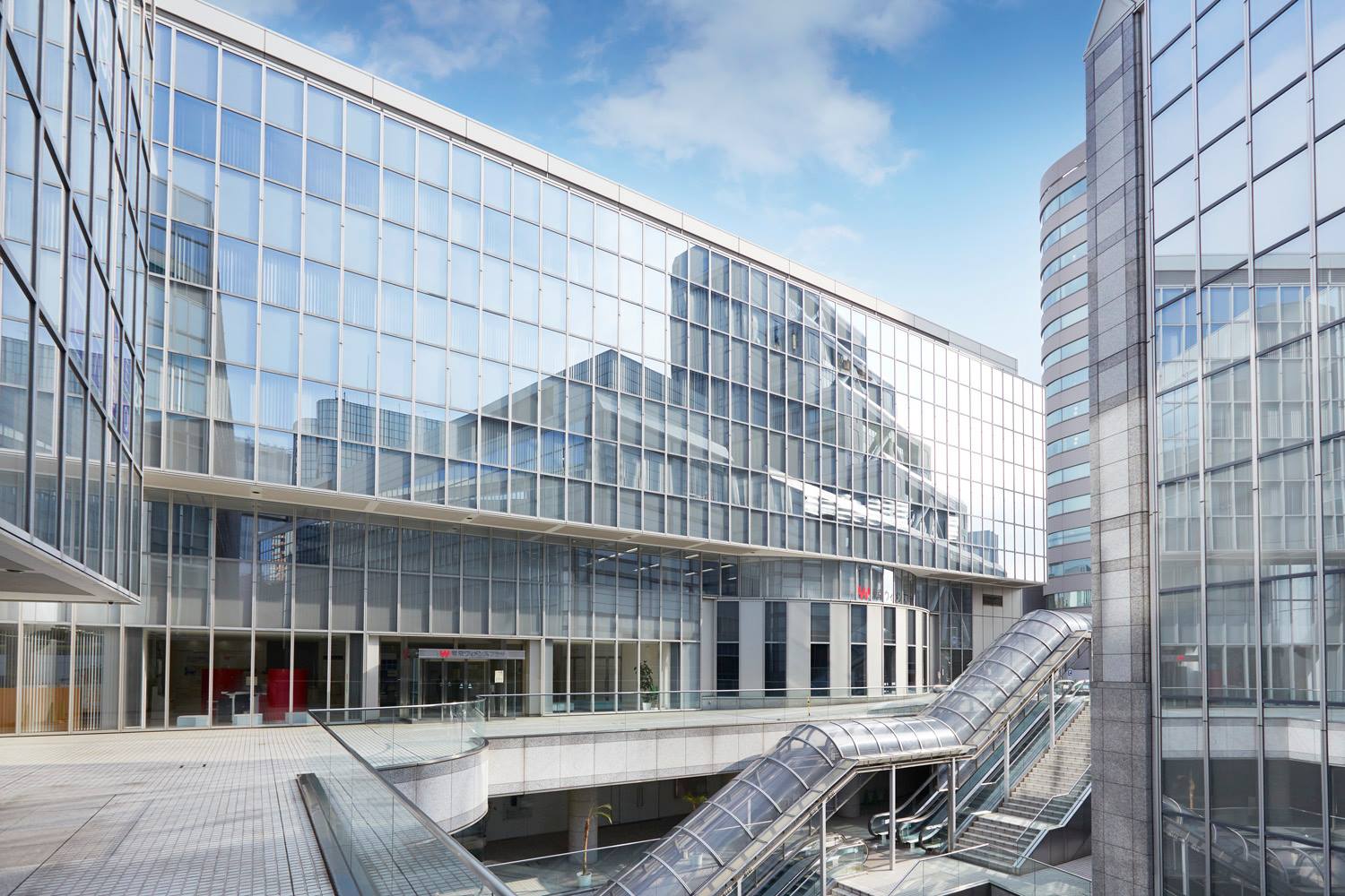 東京 ウィメンズ プラザ
