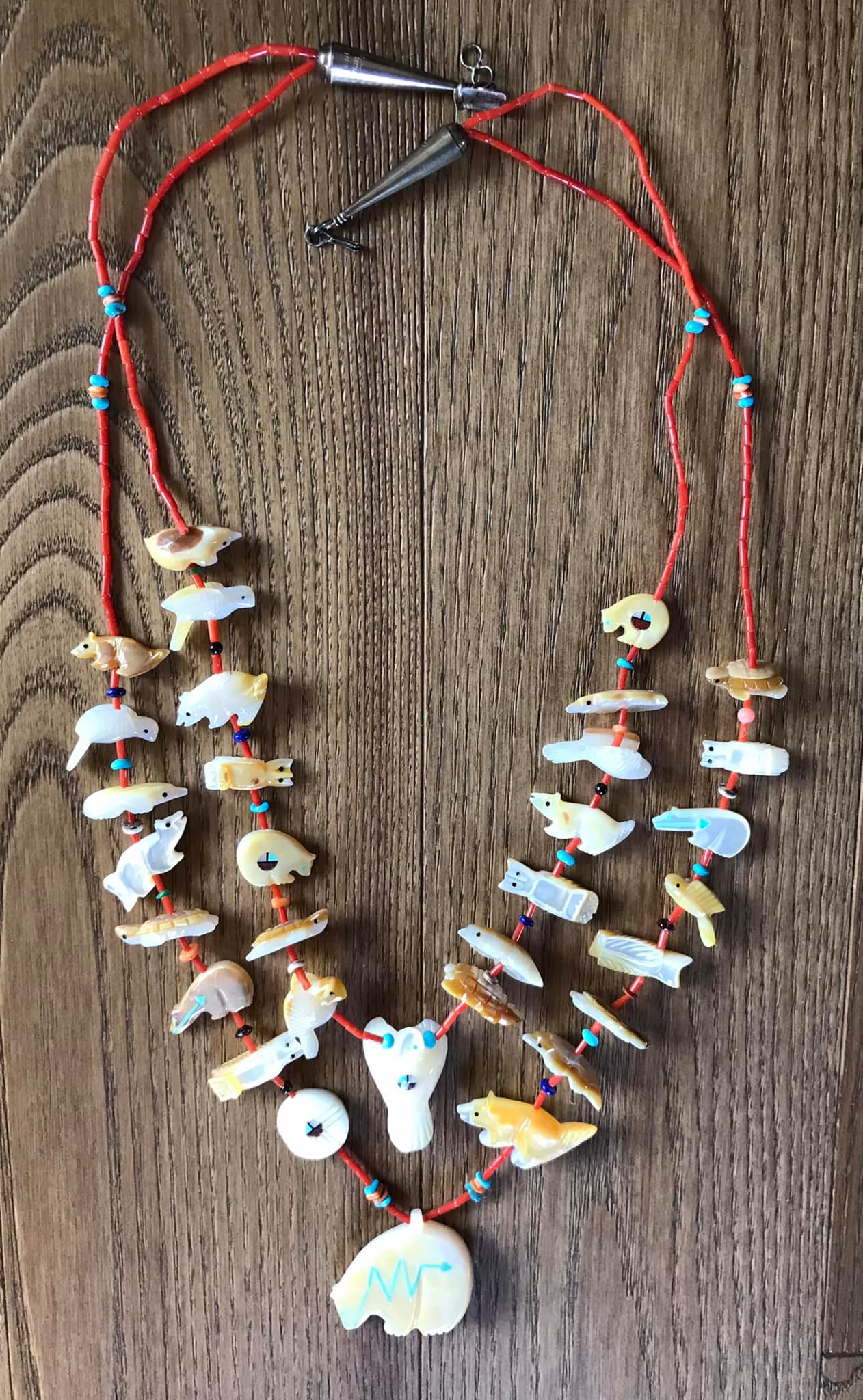 Fetish necklace with Georgia Quandelacy carvings