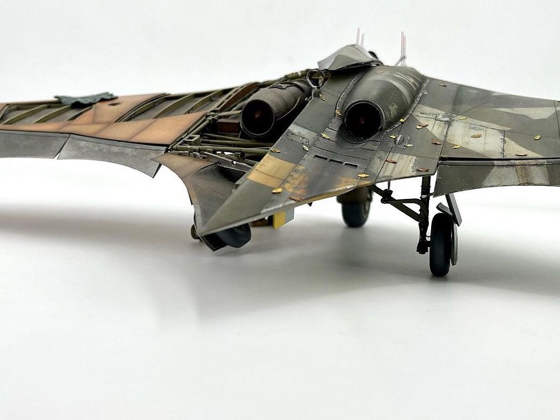 Dragon 1/48 Ho229A-1 Horten Flying Wing build