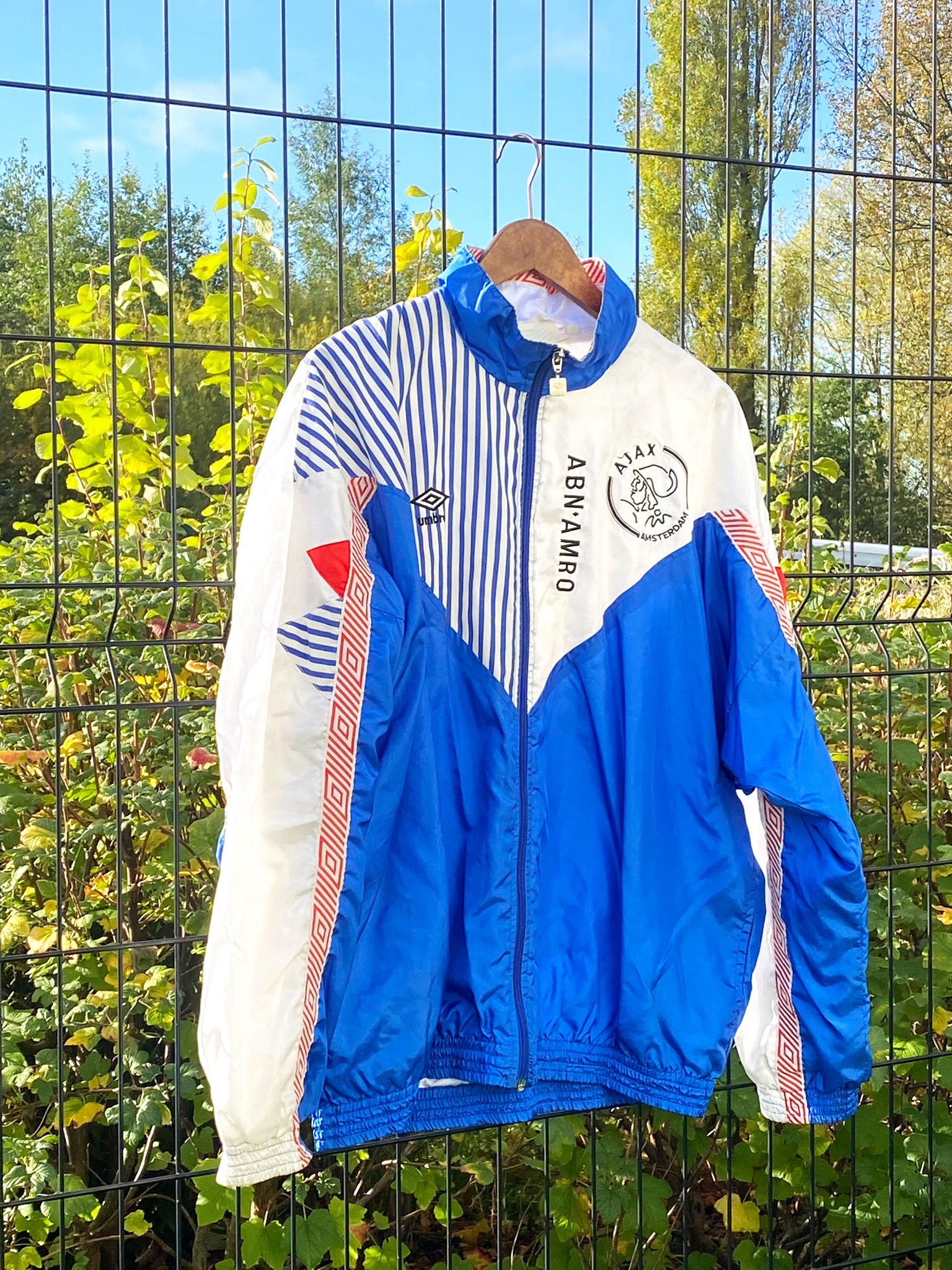 Ajax 1989-91 Player Issue track jacket Umbro at their very best ?
