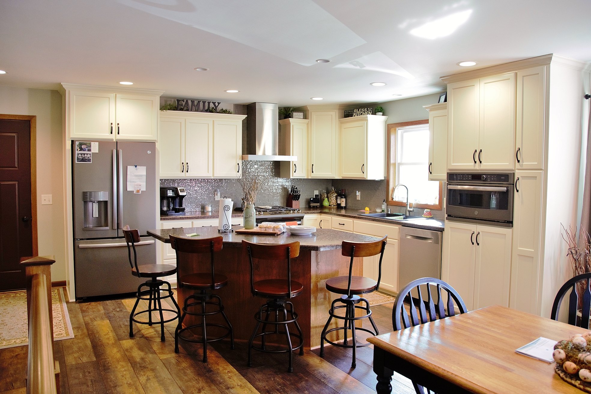 DSL Cabinets LLC | Silver Lake MN