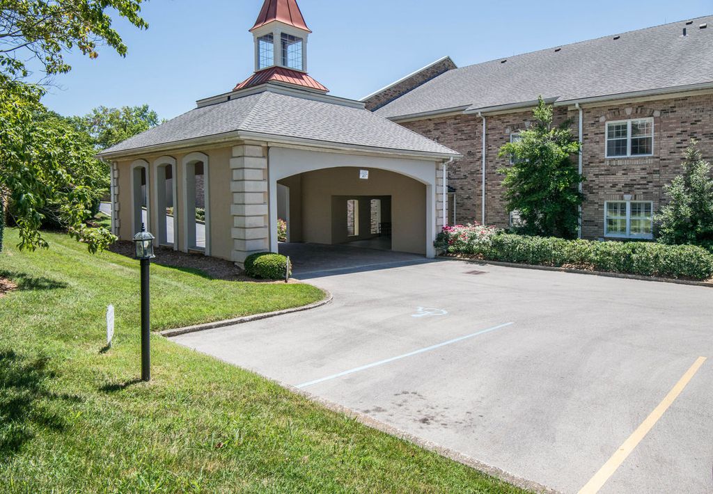 Royal Coach Inc Condos | Louisville KY