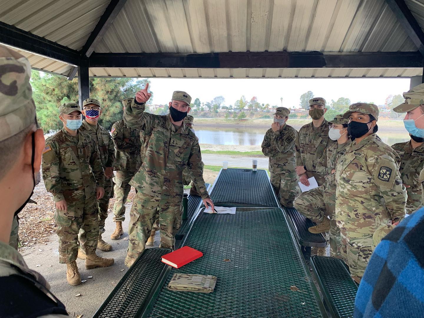 USC Army ROTC - 📸 MS4 cadets of the Trojan Battalion... | Facebook