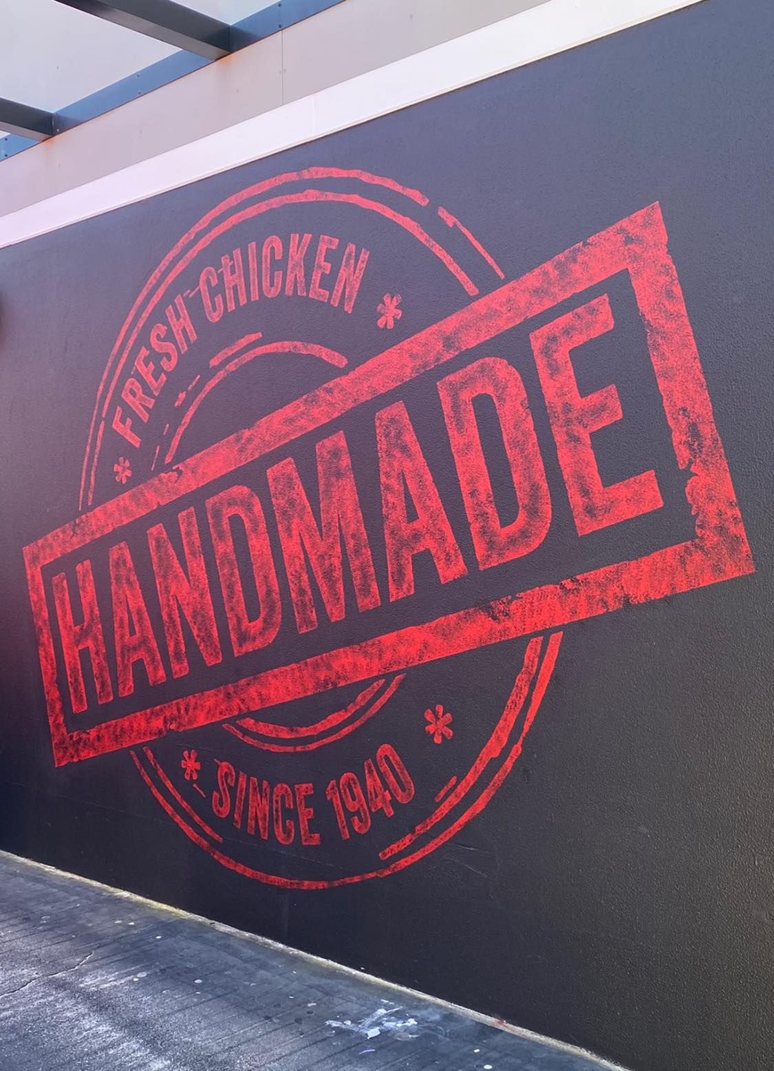 🐔🔥🍗🎨 #handpainted #pounce #kfcaustralia - Lloyd's Sign Shop