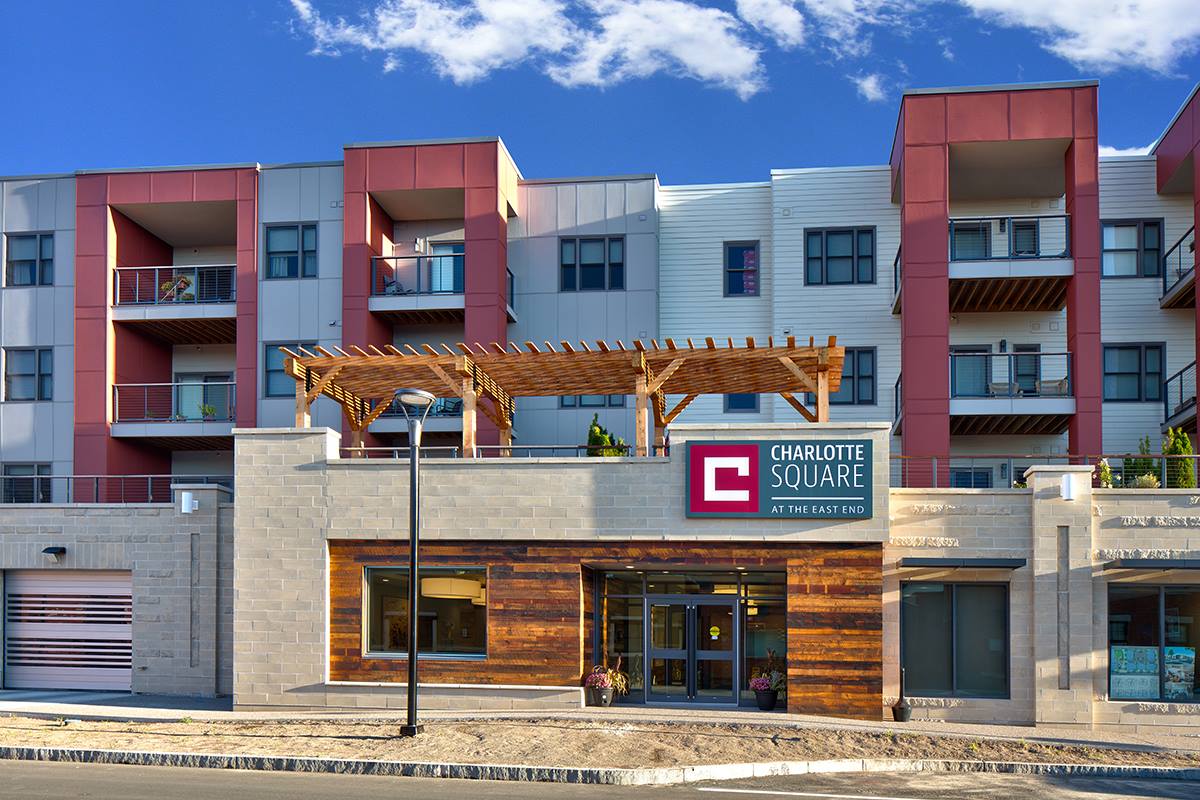 Charlotte Square Apartments | Rochester NY