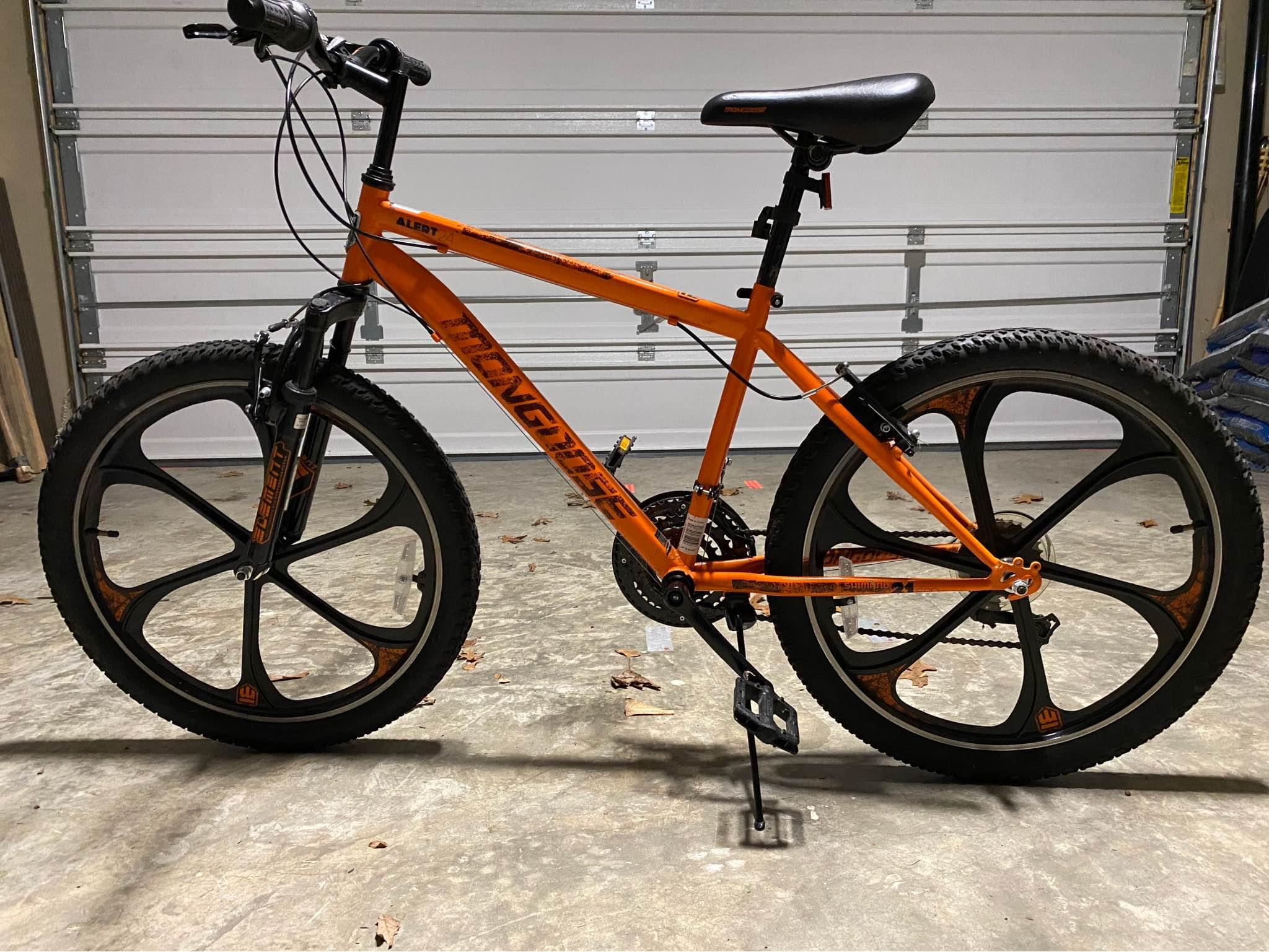 Mongoose Fuzz Extreme bike specs and year?