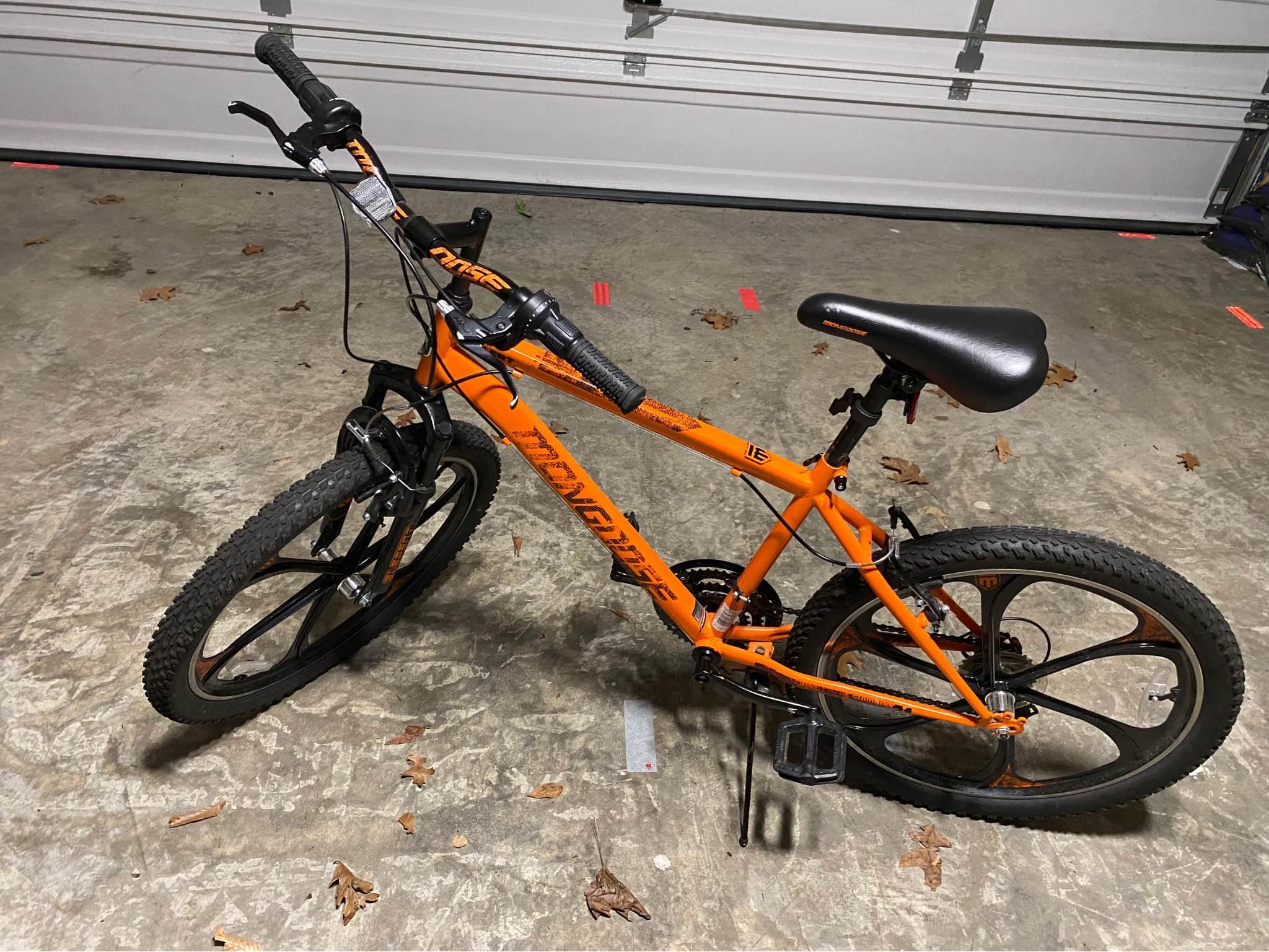 Mongoose Fuzz Extreme bike specs and year?