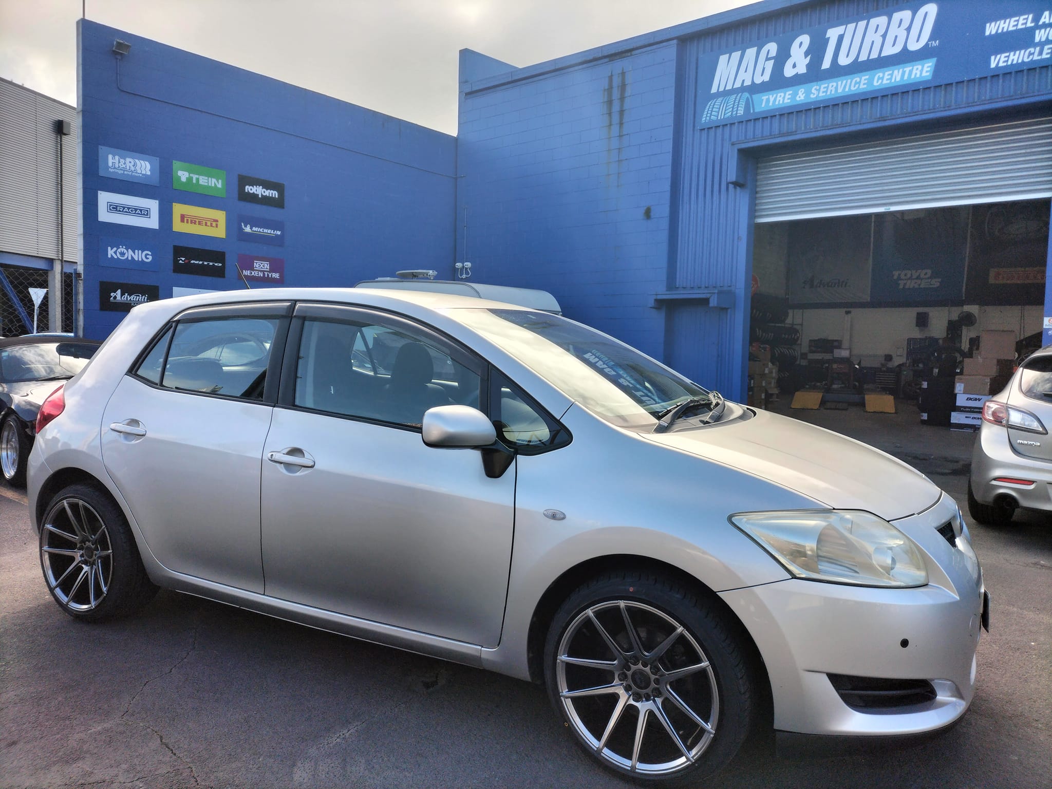 My 2006 Toyota auris. Love this thing