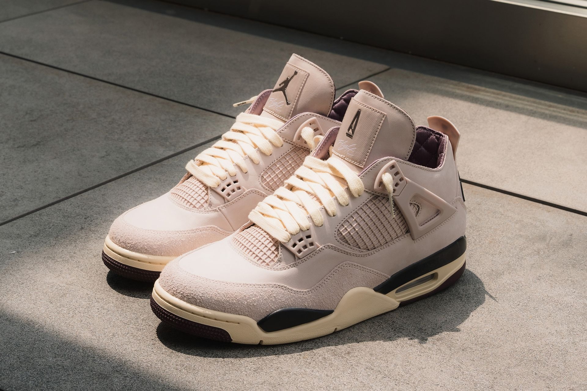air jordan 4 sail 心苦しかっ off-white 23.5cm