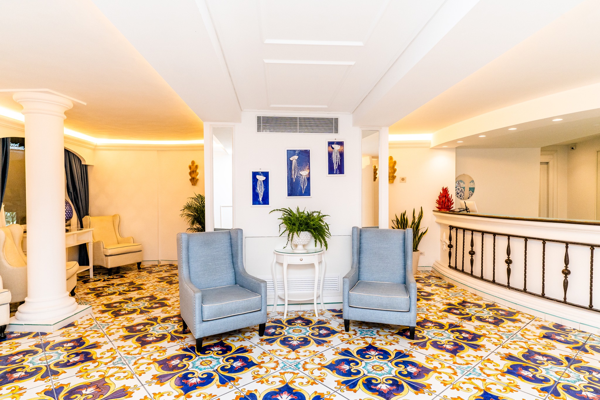Restyle for our hall & reception... - Hotel Savoia Positano