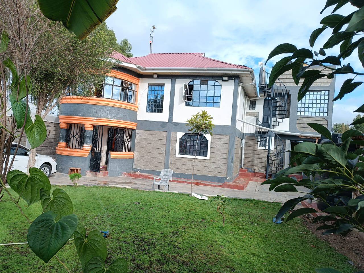 meru real estates | Facebook