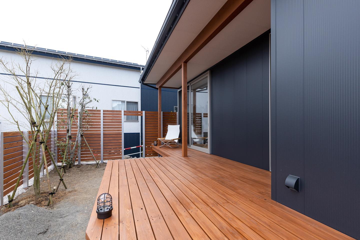 カネタ建設 - ・ Long Life,Long Loved Design. 高台に建つ 四季を眺める家 住宅完成見学会 ・ 光と風を取り込み ...
