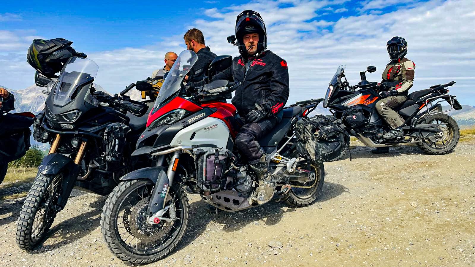 Alpina Moto Tour | Bulle