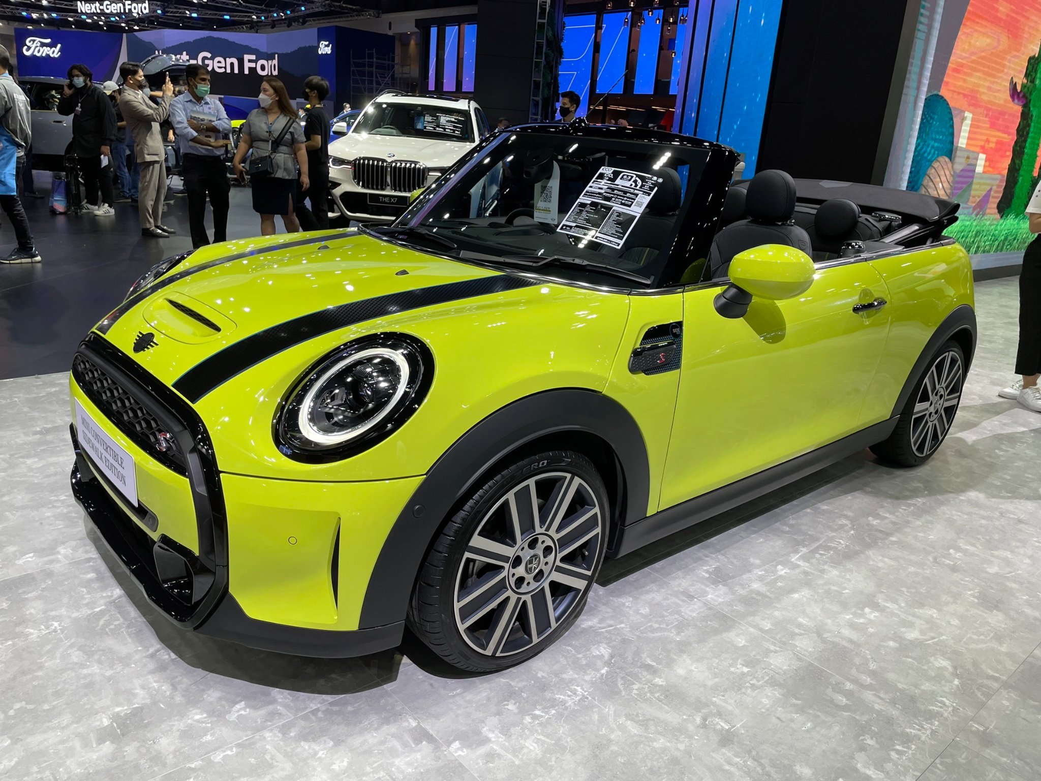 Car News Update - พาชม MINI Cooper S Convertible... | Facebook