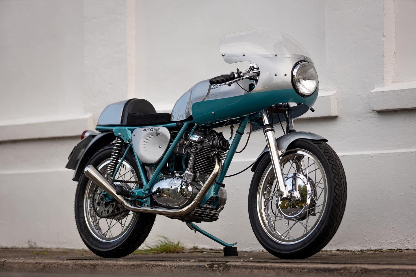 Burn Up Company's custom motorcycle for sale