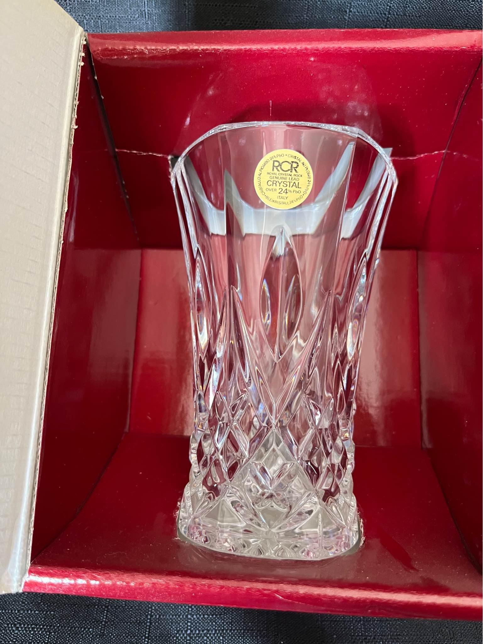 RCR Royal Crystal Rock 24% Lead Crystal Vase. Made in Italy 