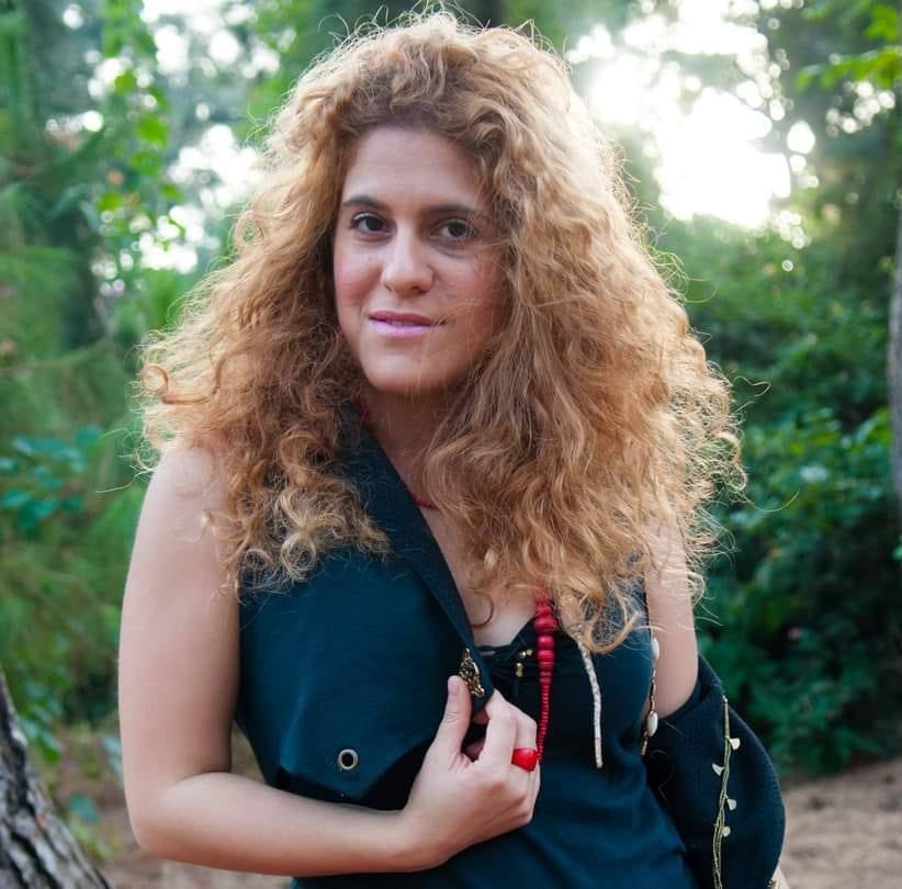 ‎גלי חי-זמרת ויוצרת-הדף... - גלי חי-זמרת ויוצרת-הדף הרישמי