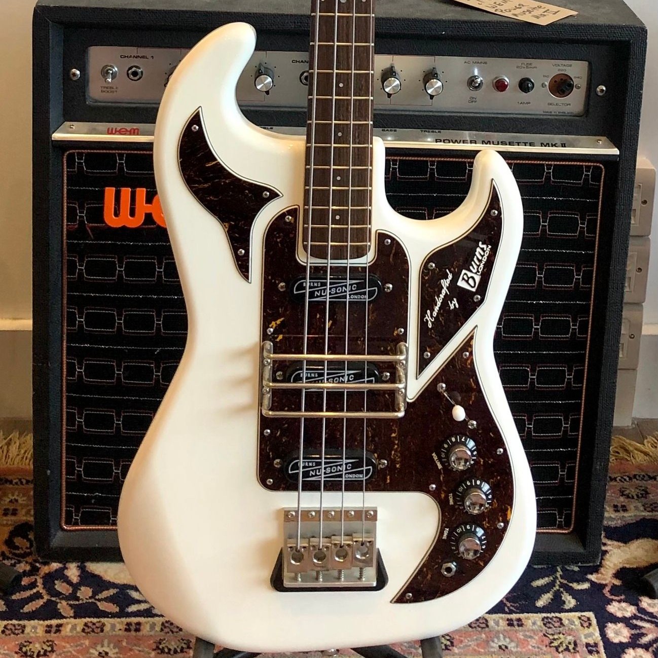 1964 Burns Shadows Bass Model for sale in great condition