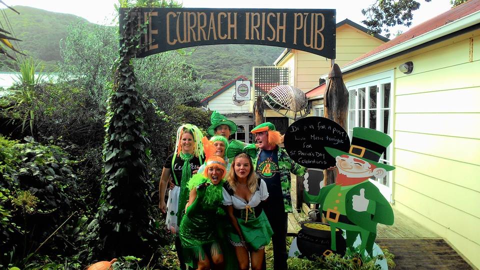 Currach Irish Pub & The Innkeeper's Lodge | Tryphena