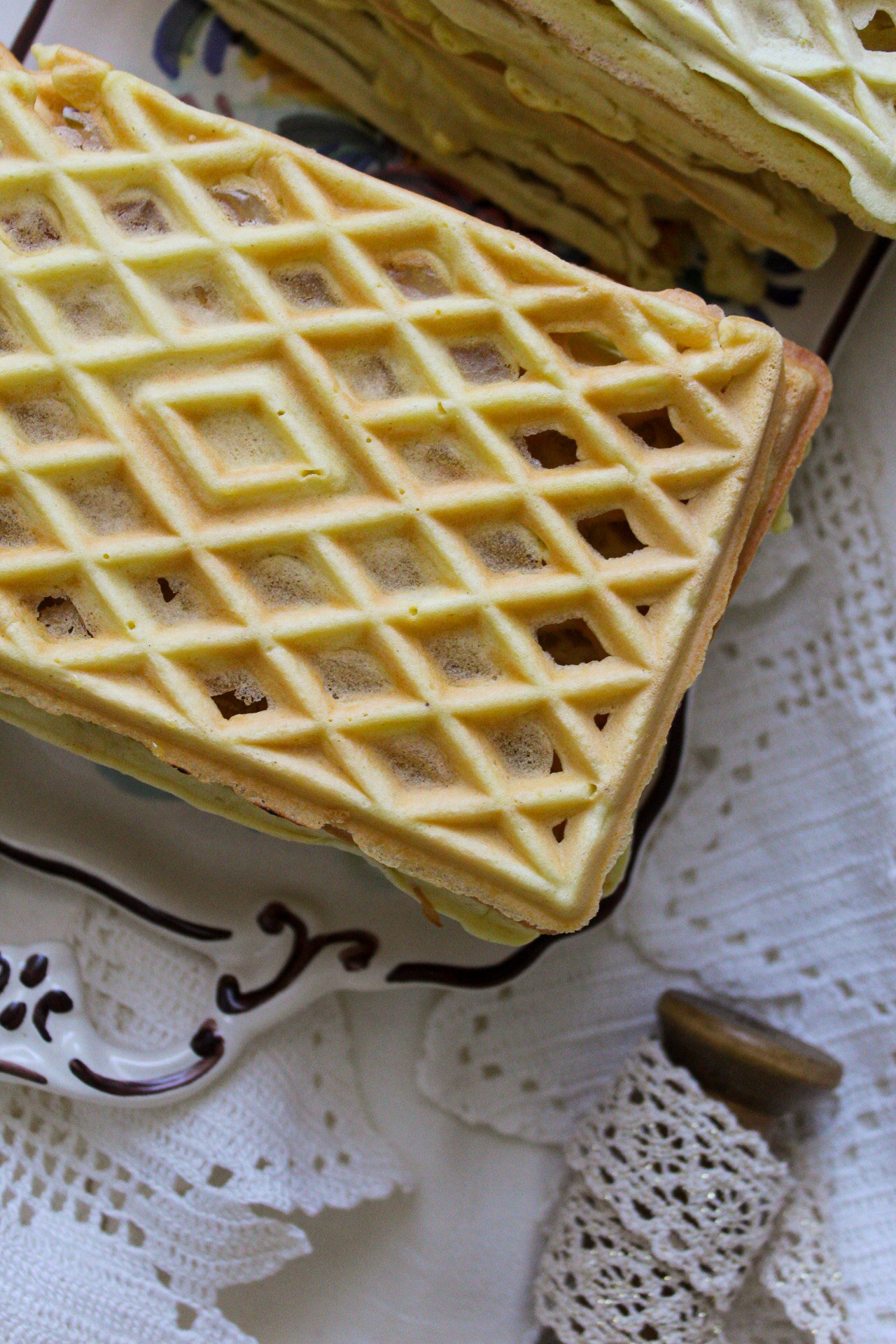 Ferro Per Pizzelle Elettrico - 4 Cialde Sottili Abruzzesi, 600W, In Alluminio, Con Termostato