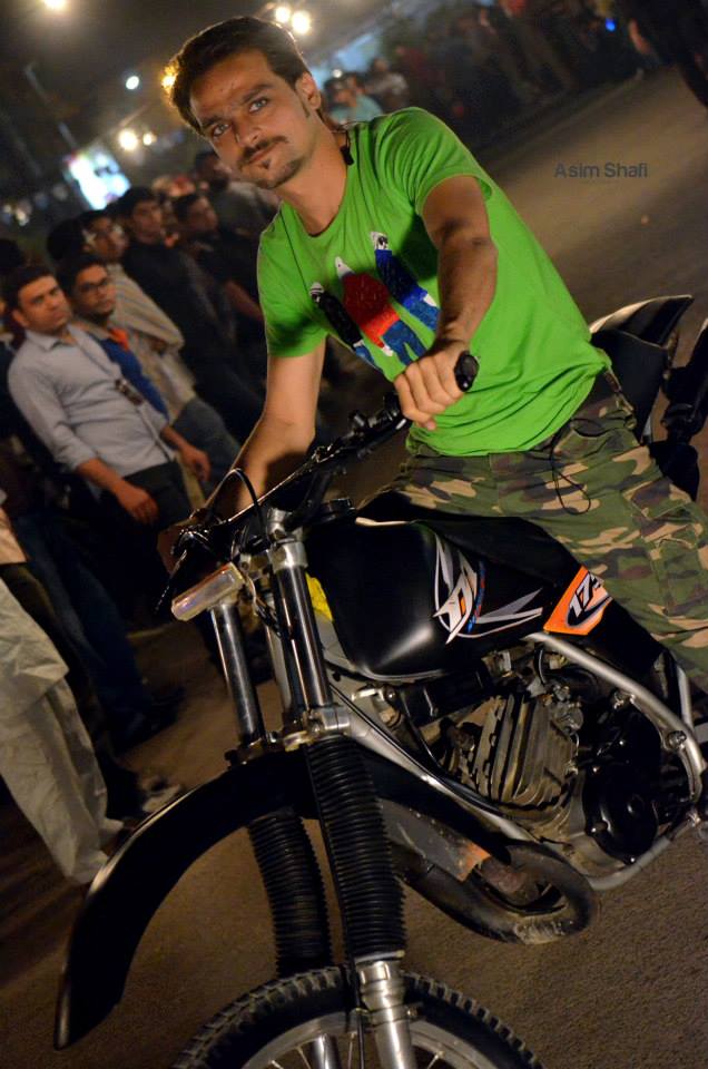 Karachi yamaha dt riders