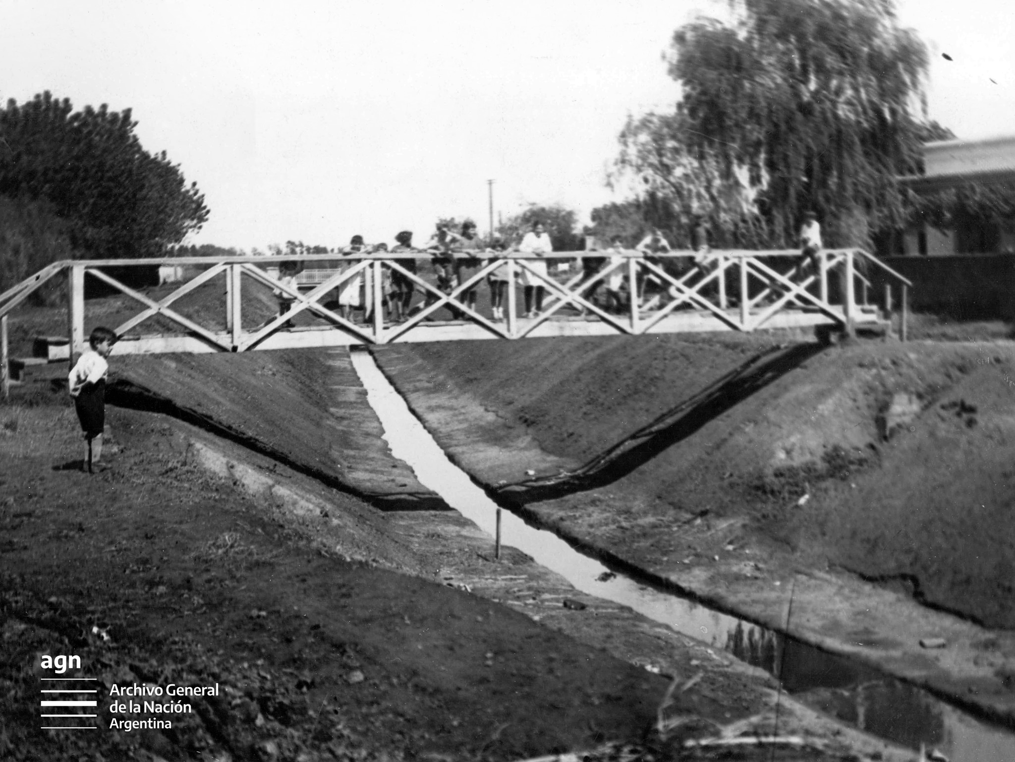 🌉 Puente sobre el... - Archivo General de la Nación Argentina | Facebook