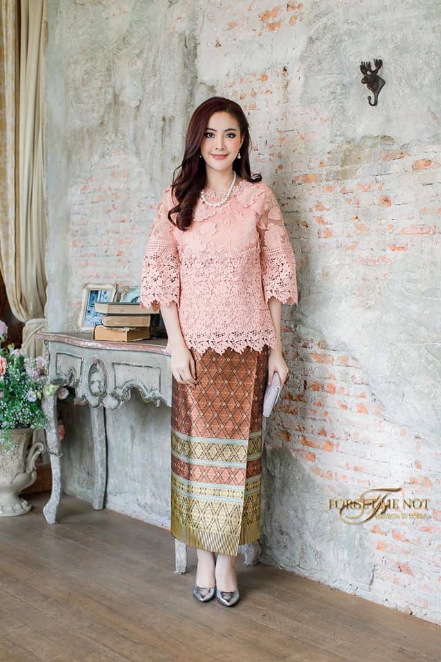 FoRGeT Me NoT LiNiN... - Lady ผ้าไทย ผ้าถุง ชุดพื้นบ้าน สวยๆ | Facebook