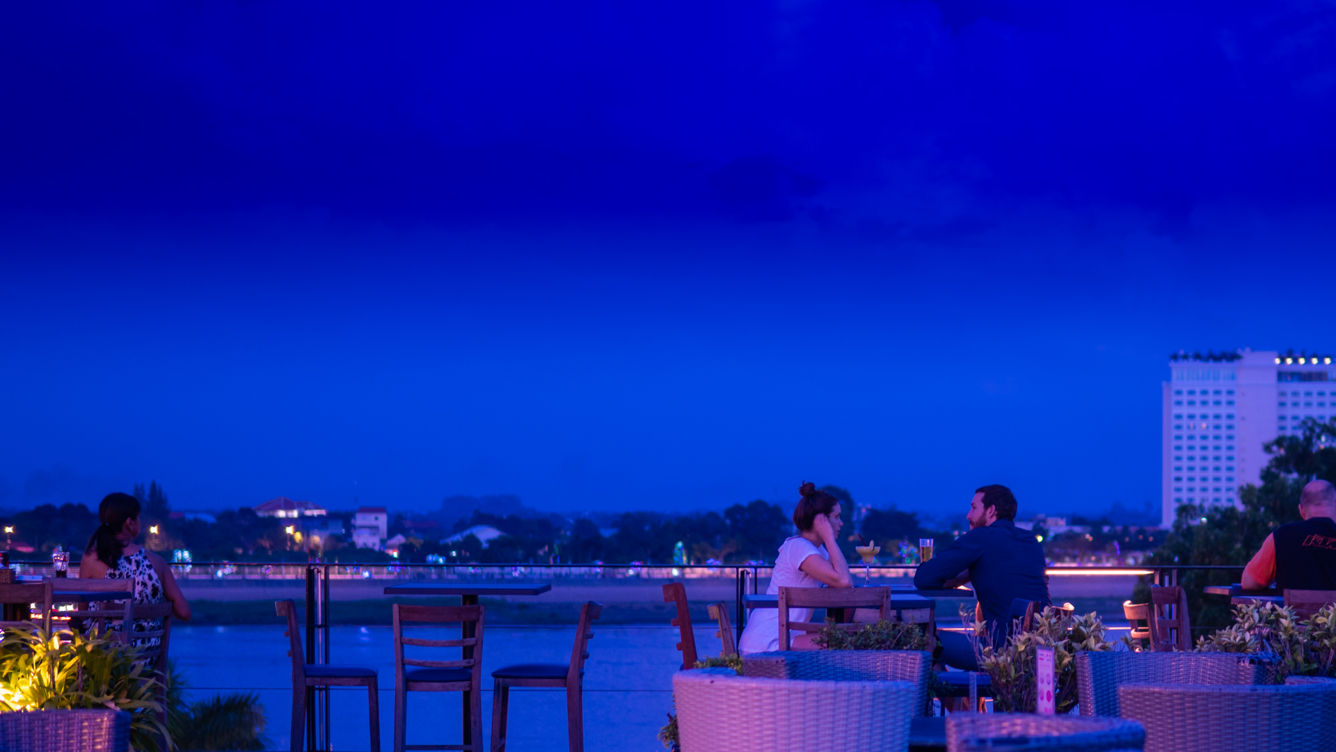 Relax @Le Moon Rooftop with... - Amanjaya Pancam Suites Hotel | Facebook