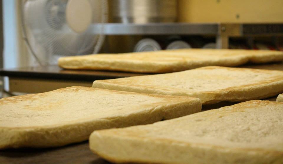 Abc Bakery - Ahmad Bread Choice - Bosku, kami berkemas awal sikit ni ...