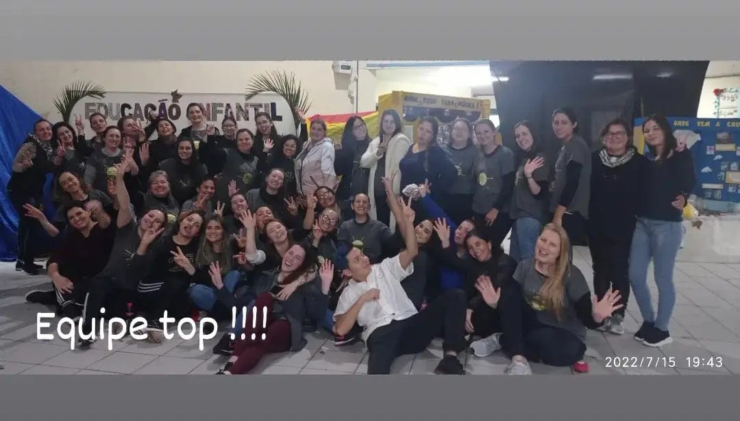 Turma 411 Vivência do jogo de Nilcon sentado, contextualizando com as ...