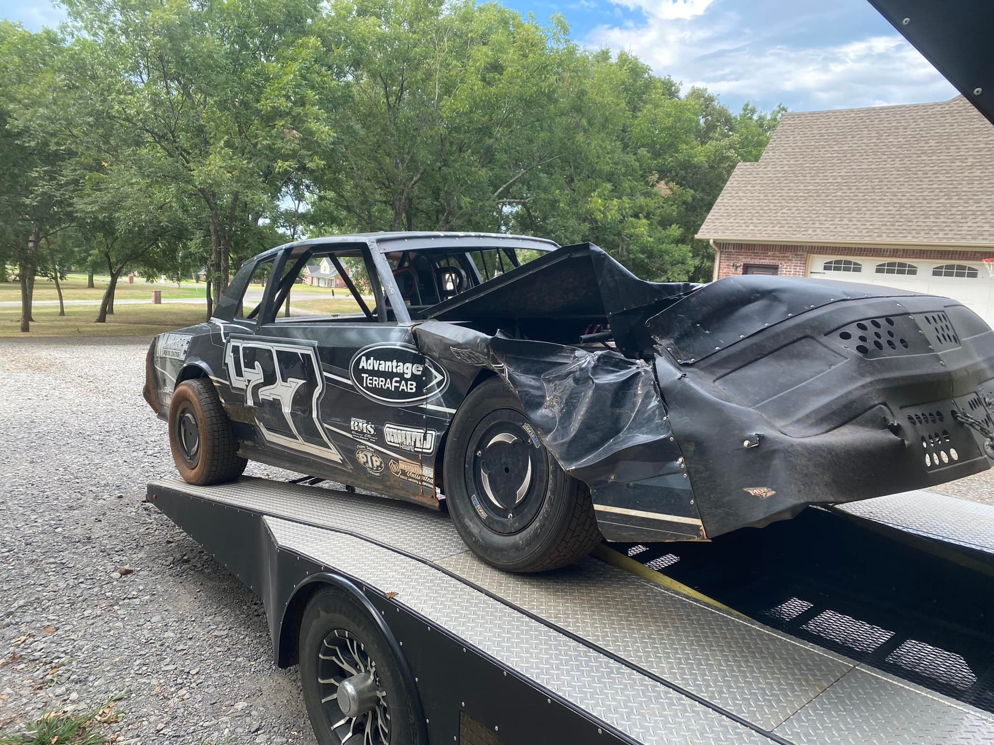 Advantage Racing