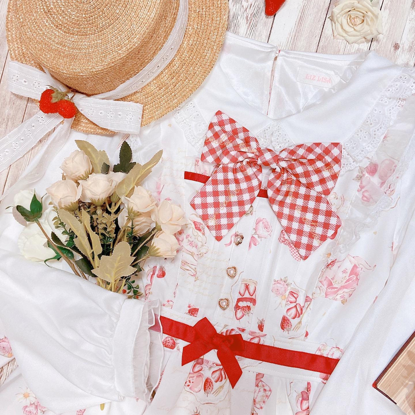 NEW ARRIVAL🍓 . LIZ LISA new collection 2022 SPRING COLLECTION