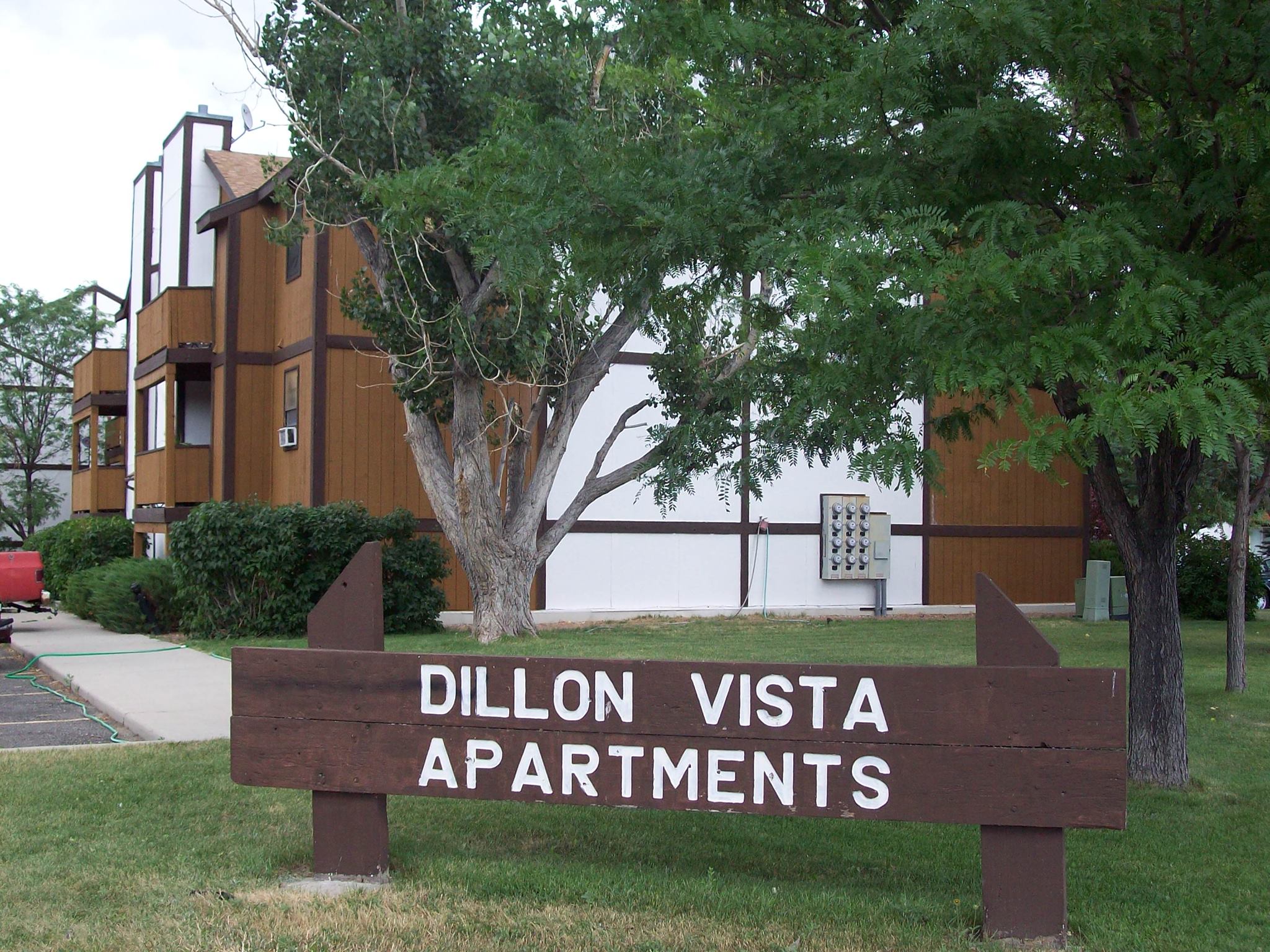Beautiful view of Luxury Apartment Buildings In Lander Wyoming