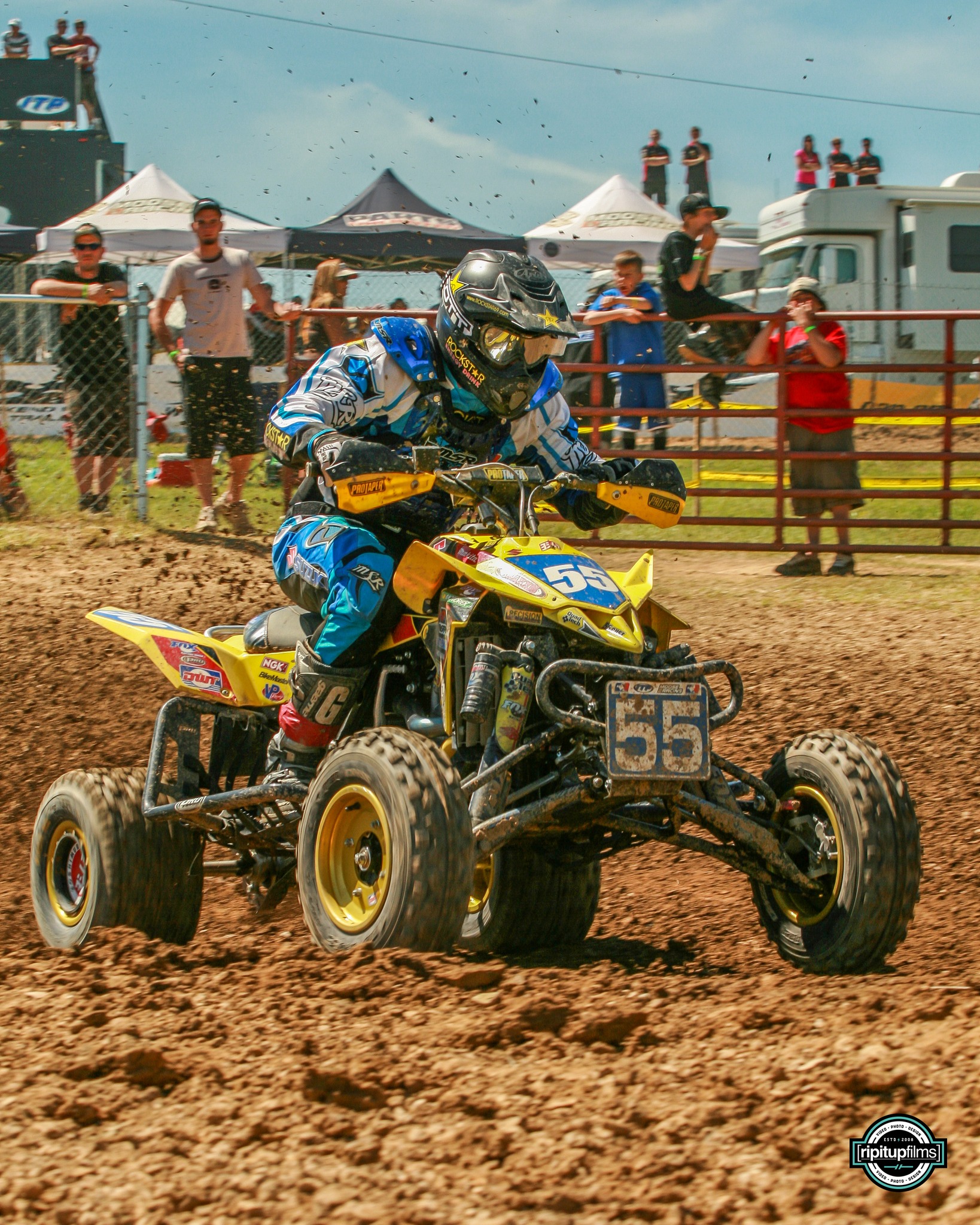 Doug Gust will riding his Hybrid at the Legends Race this weekend