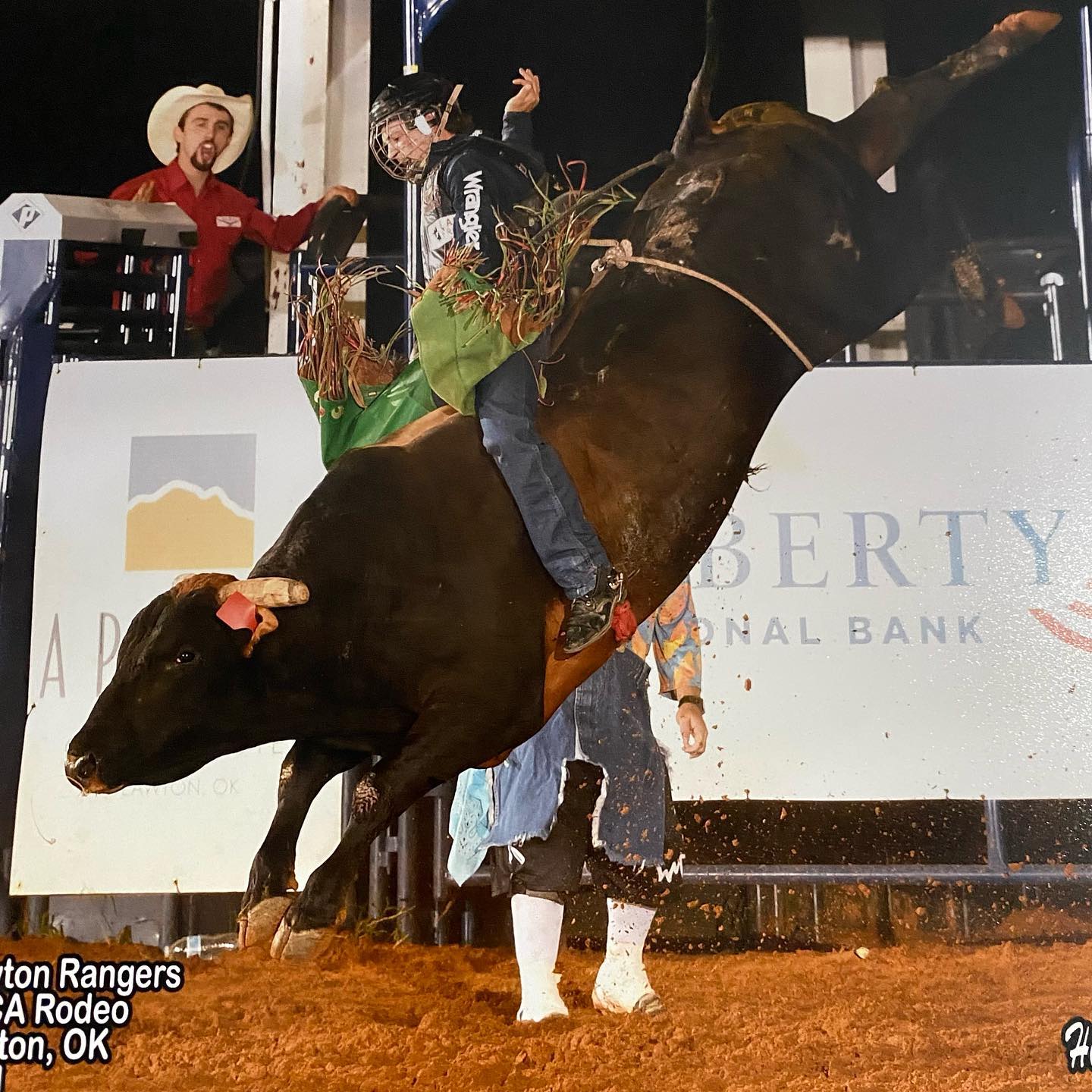 Frost Bull Riding Rosin