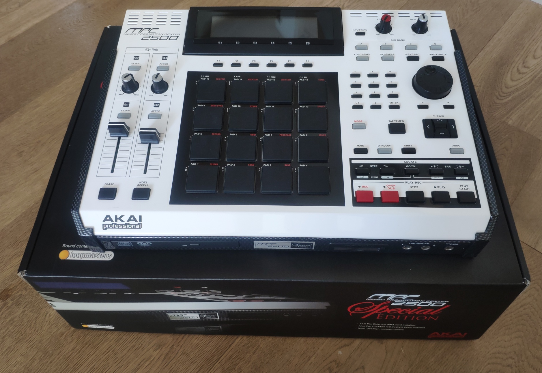 FOR SALE AKAI MPC 2500 SE... - Jazzcat's Akai parts & repairs | Facebook