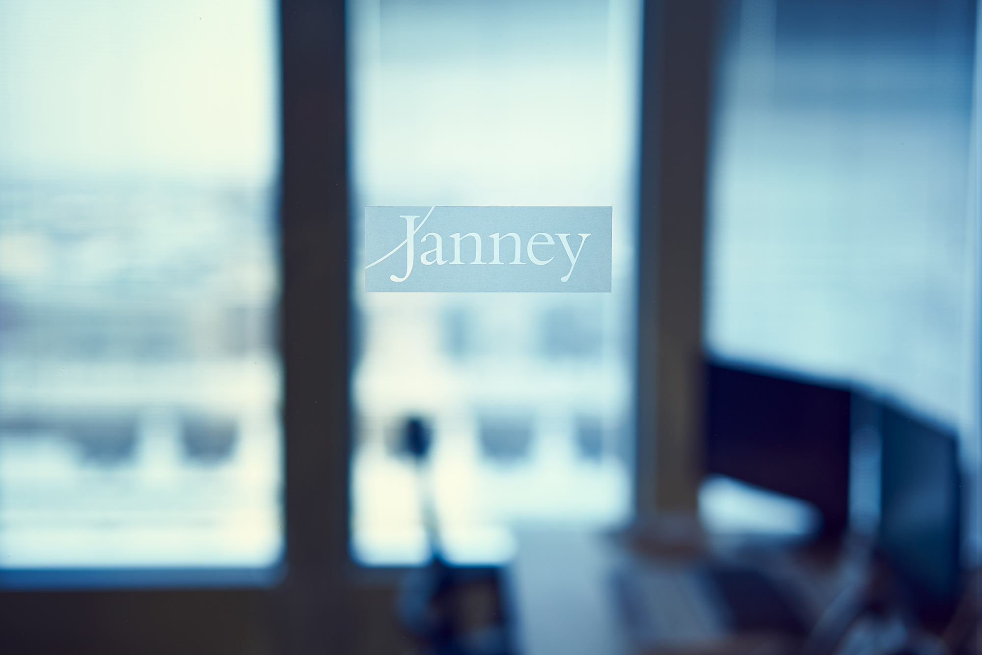 Julie Knight of Janney Montgomery Scott | Raleigh NC