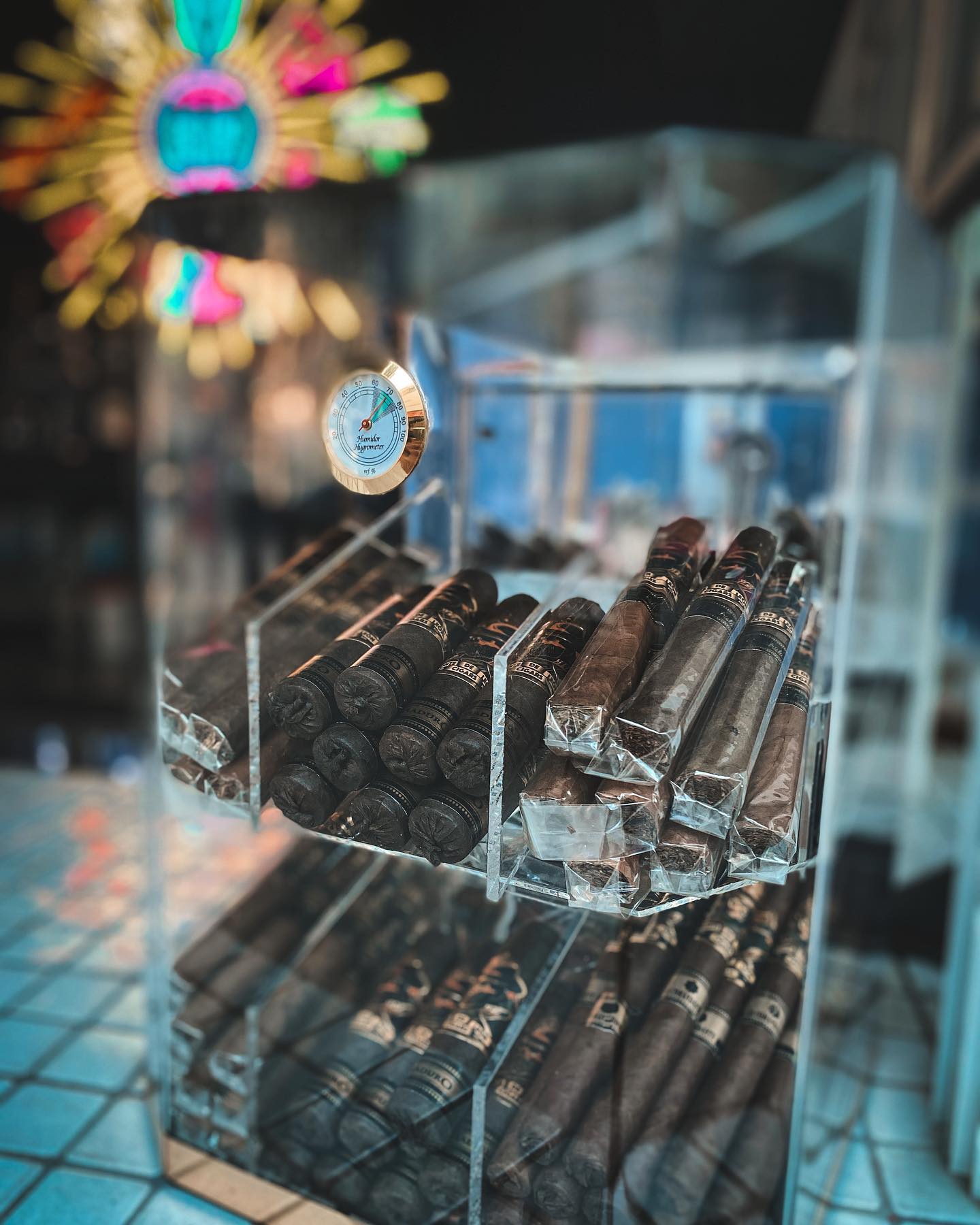 Retro Bites - En Retro Bites puedes encontrar la línea... | Facebook