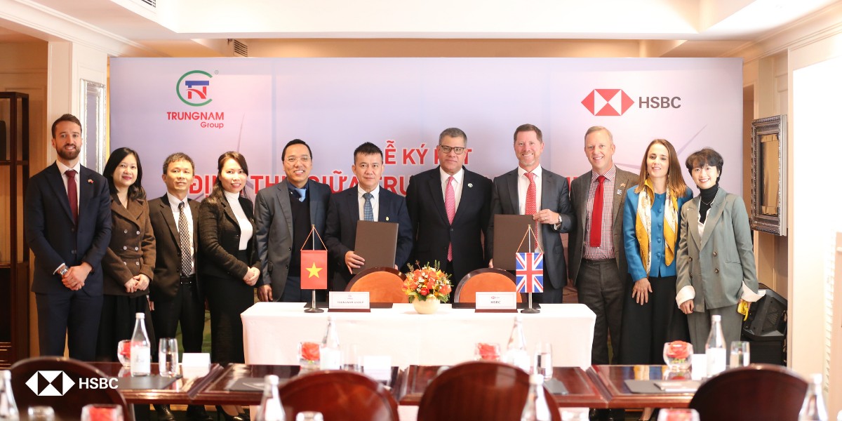 HSBC Vietnam - HSBC Việt Nam vừa thực hiện ký kết thỏa... | Facebook