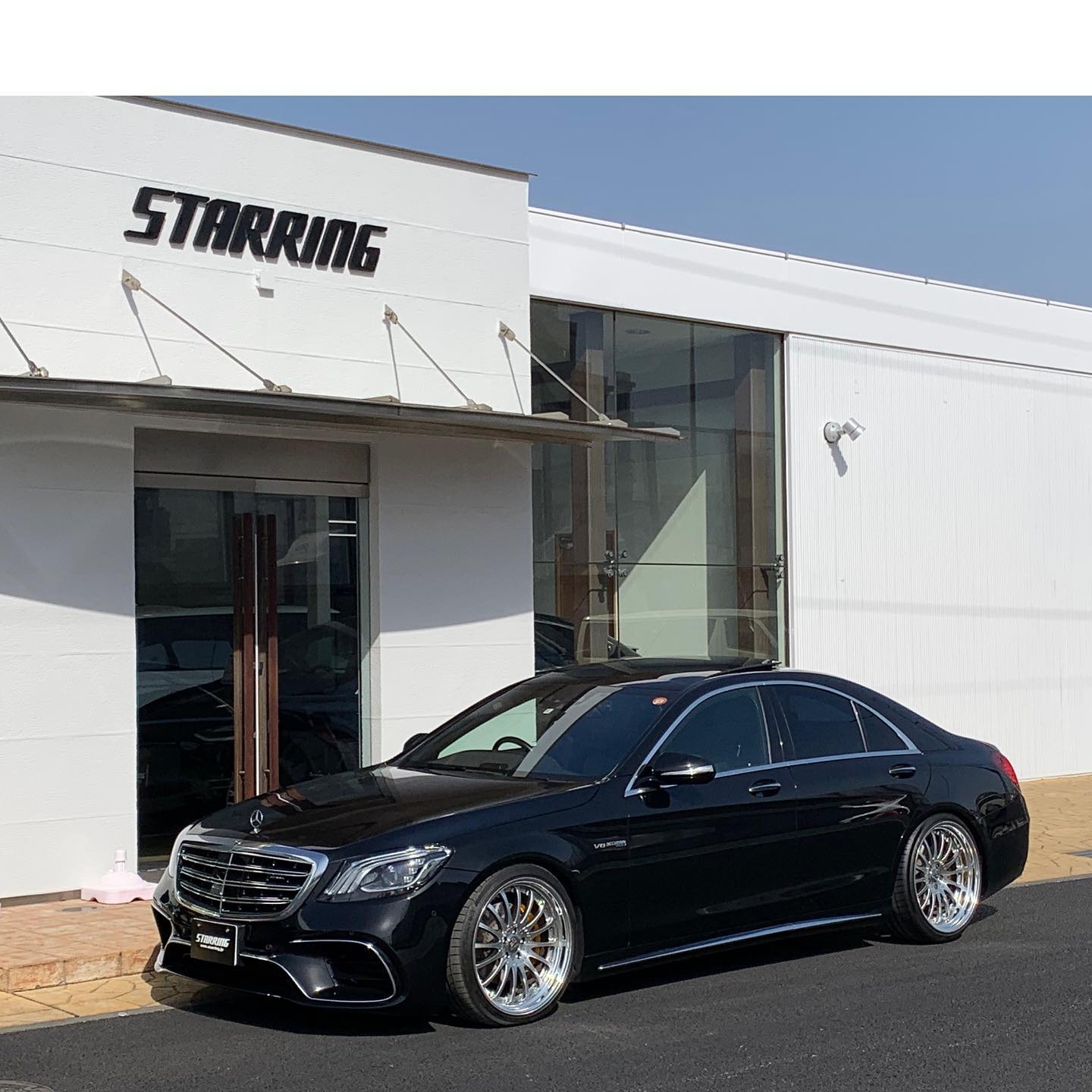 ⚫️New arrival⚫️ MベンツS400H 後期S63仕様 W222のハイブリッド 