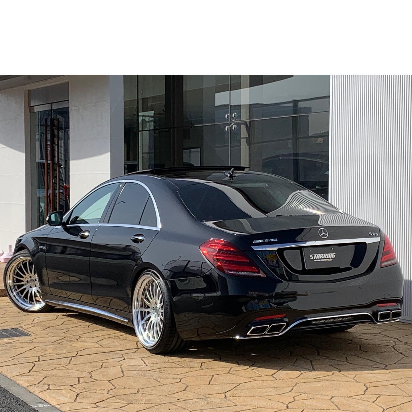 ⚫️New arrival⚫️ MベンツS400H 後期S63仕様 W222のハイブリッド 