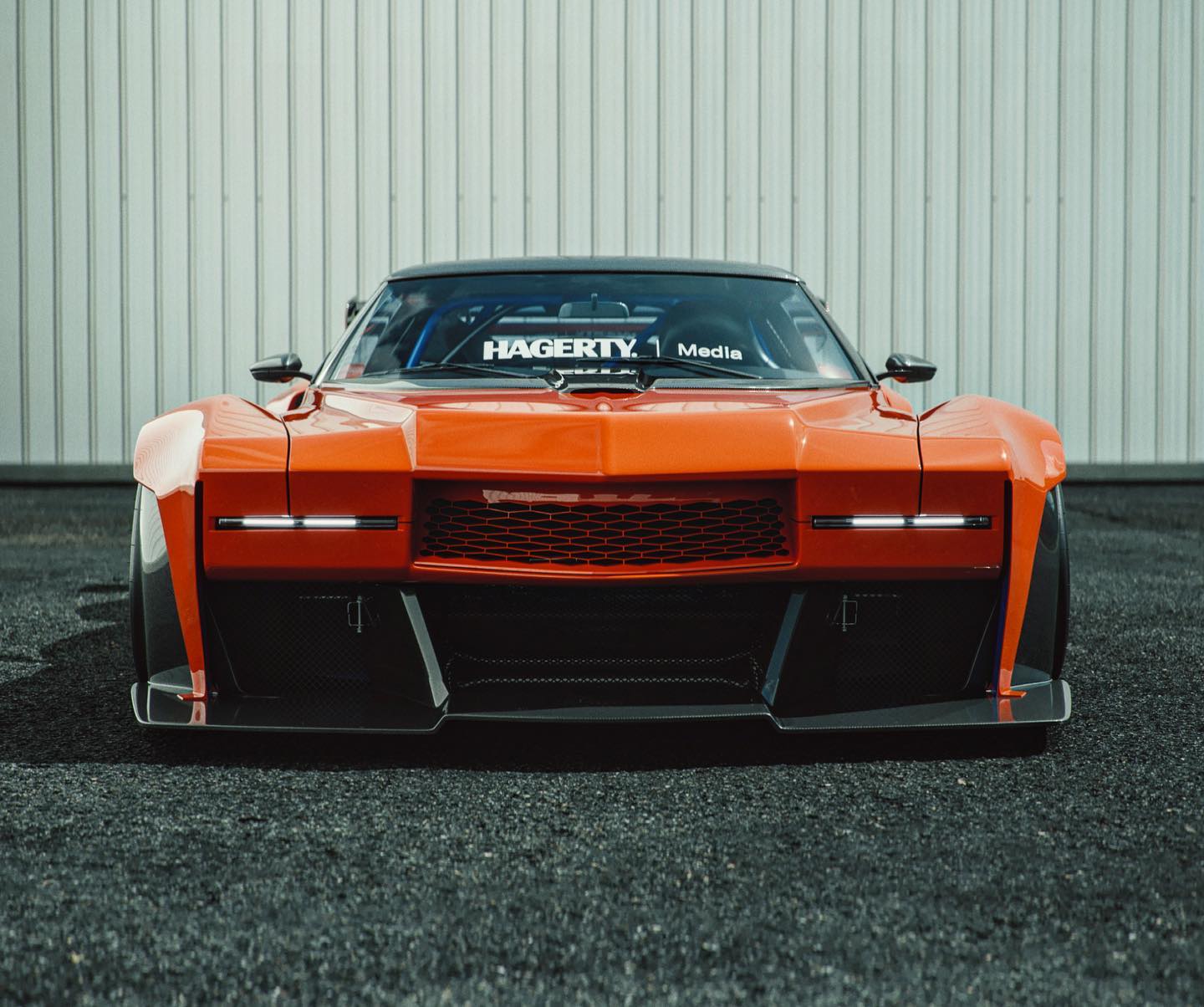 What car is this!? Yup, that