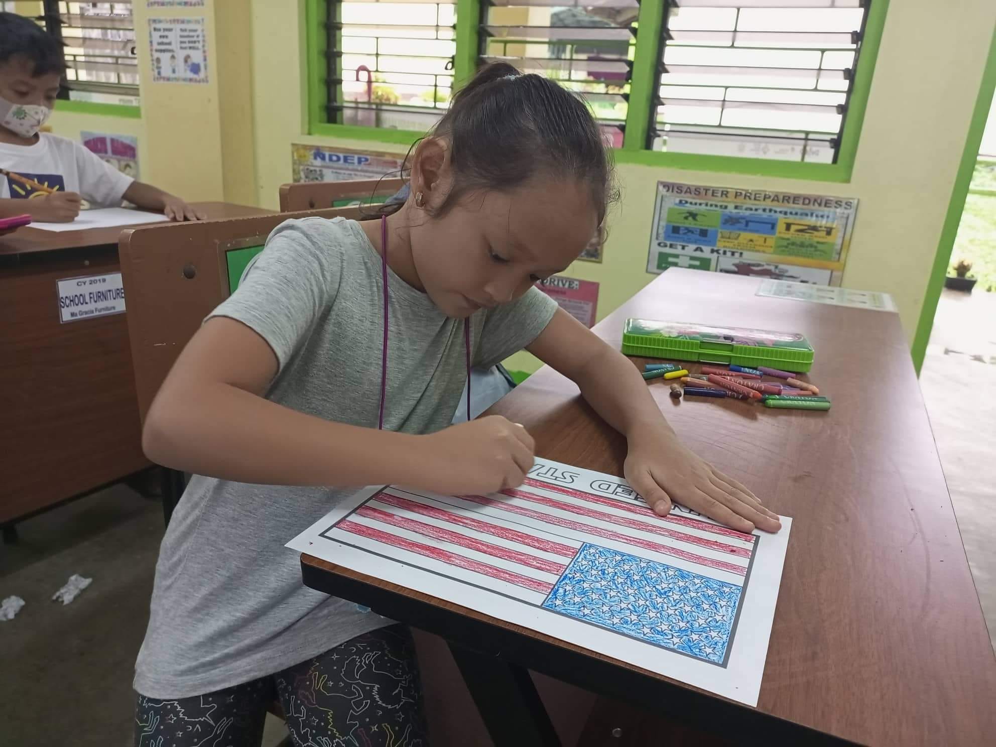 Flag Coloring and... - DepEd Tayo Masalukot V ES - Quezon