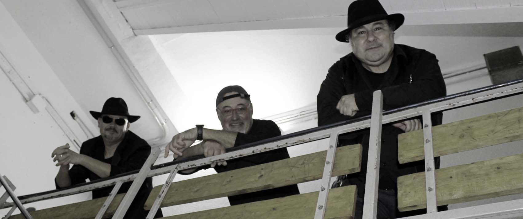 MRJ BAND