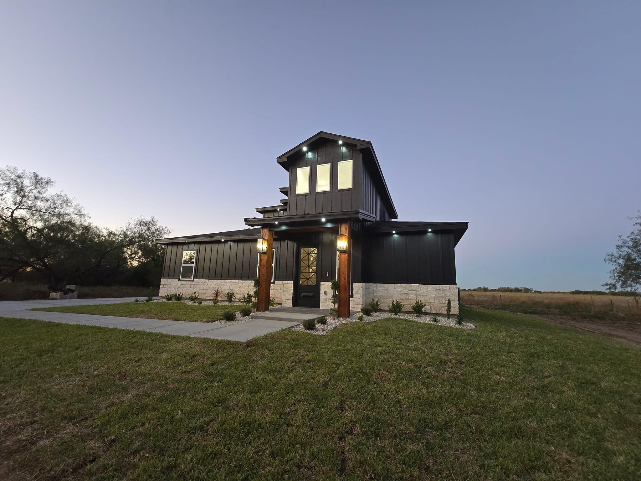 RGV Contractors | Facebook