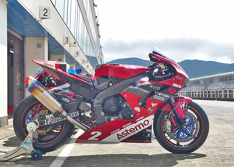 HONDA CBR1000RR SC57 Special color in harmony of CB1100R. TV