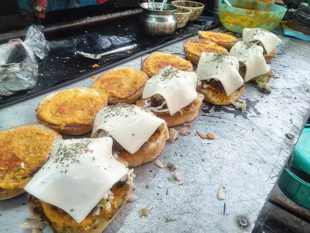 Student's Adda - HAVE YOU TRIED OUR CHOTU ALOO TIKKI... | Facebook