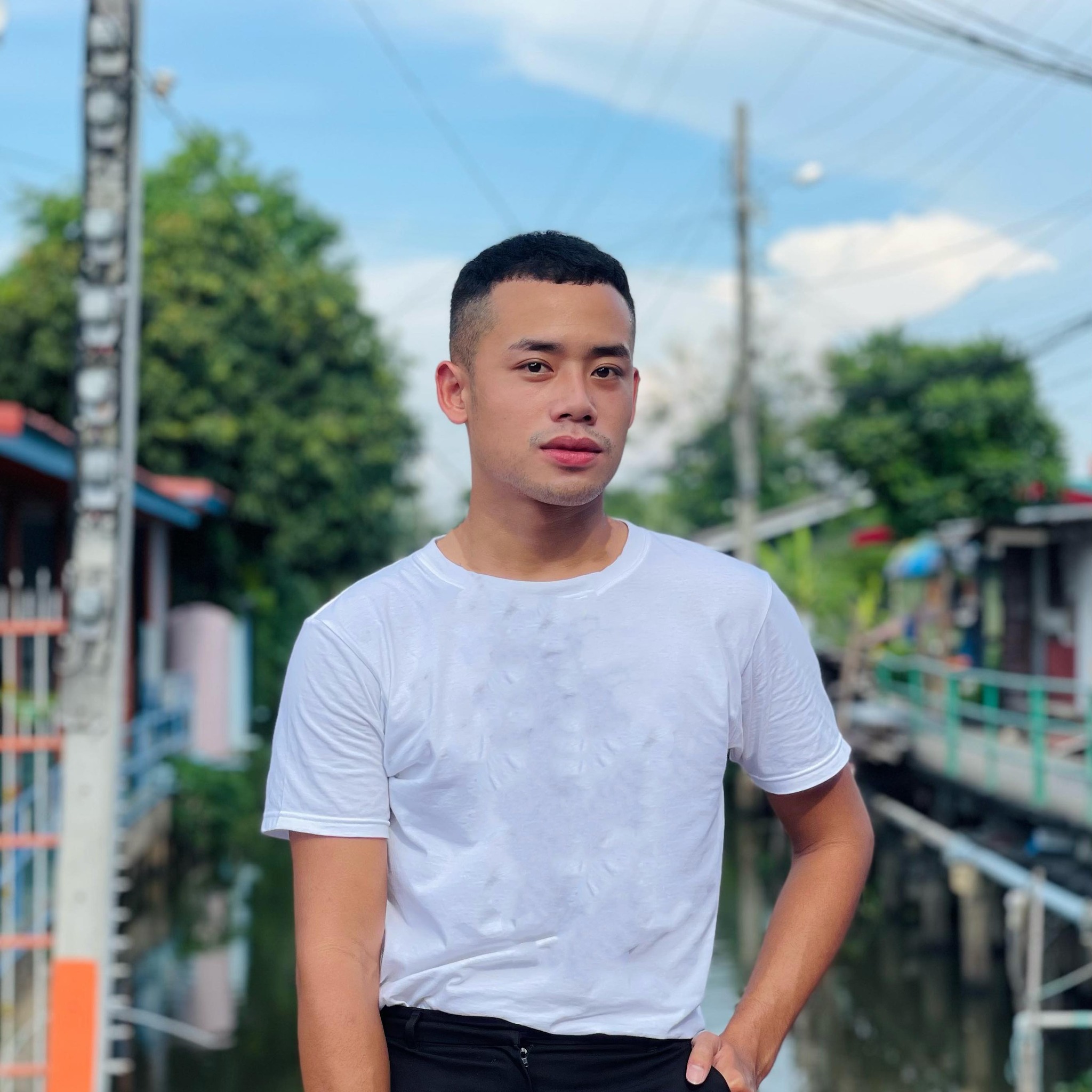 Harin Kulwichan - ส่งแข่งวอลเลย์ได้เงินโอนคืนด้วย…ยามมีตามต... | Facebook