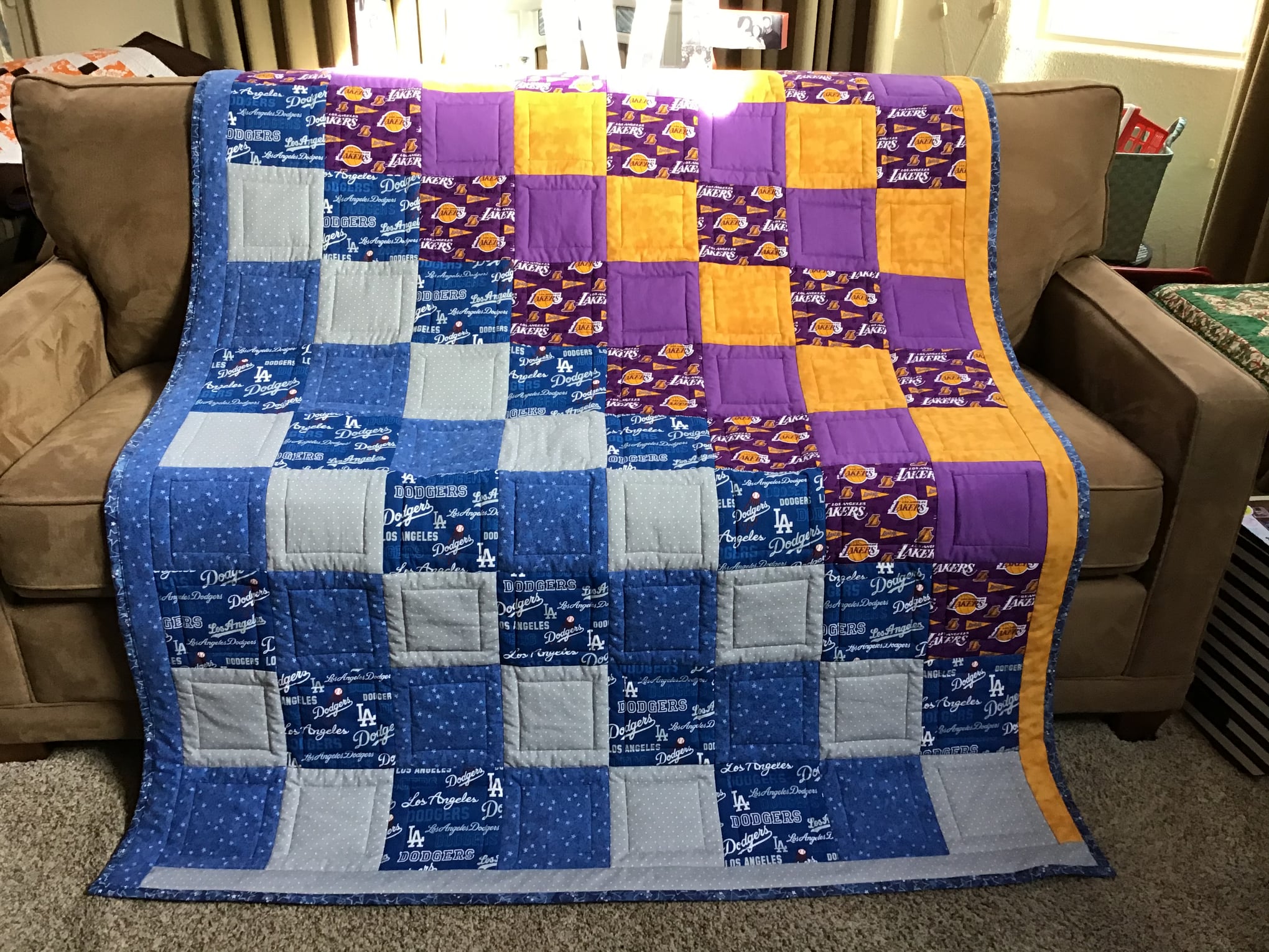 Sport theme quilt ideas for a LA Dodgers fan display picture 1